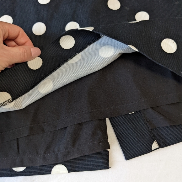 Ann Taylor polka dot Pencil Skirt size 4 Black and White - Picture 5 of 10